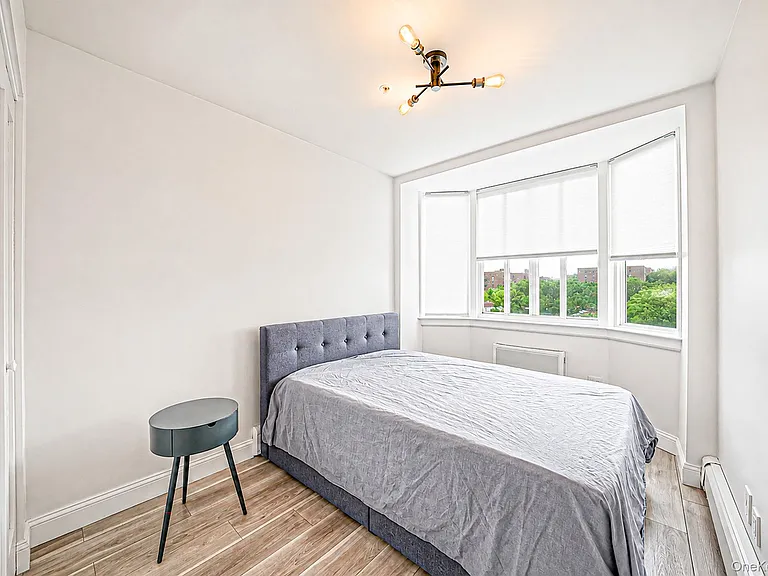 Bedroom 1 — Bay Window
