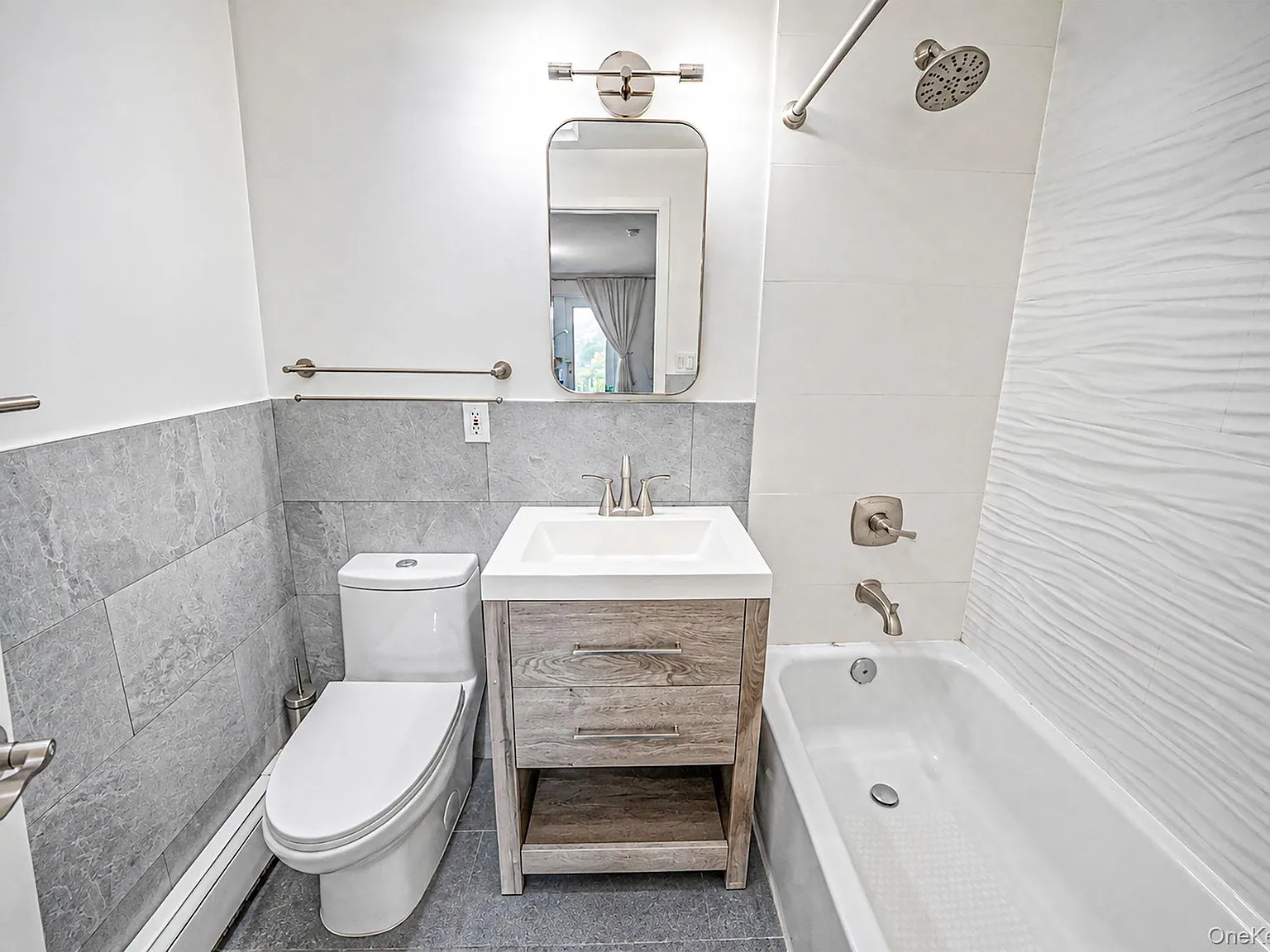 Full Bathroom